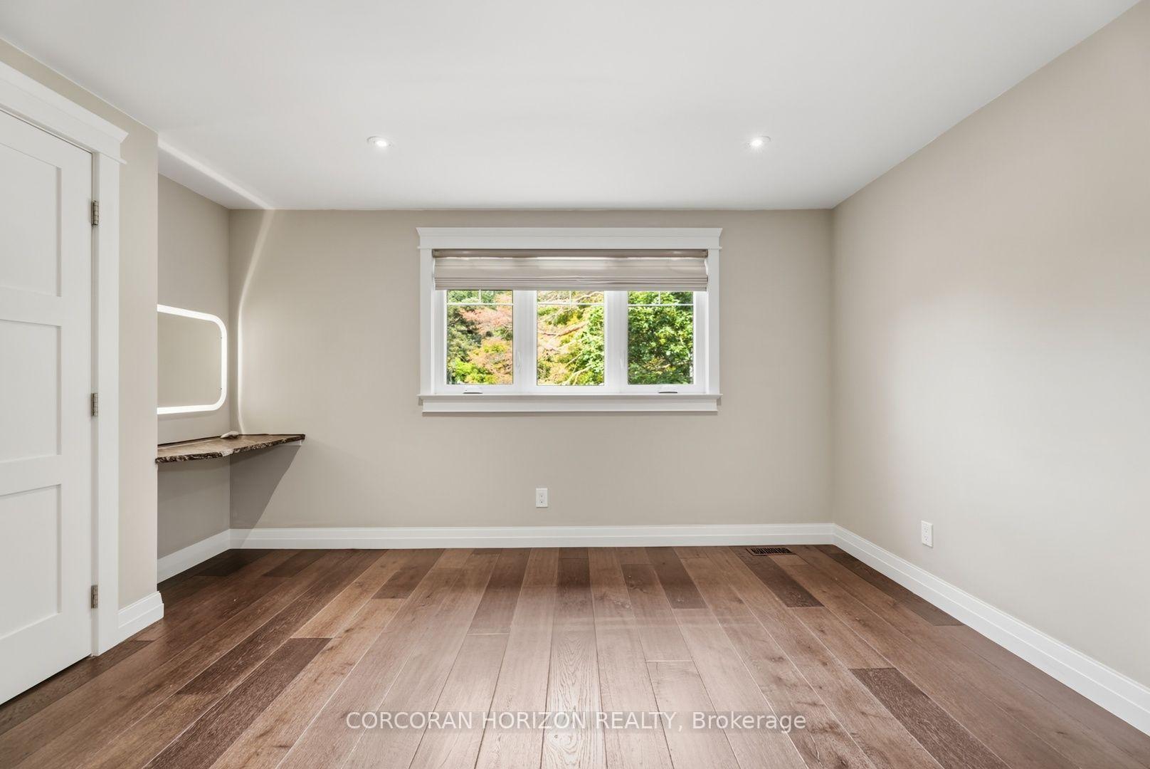 Photo 24 of 266 Ferndale Place, Waterloo, Lincoln Village — HOMEH