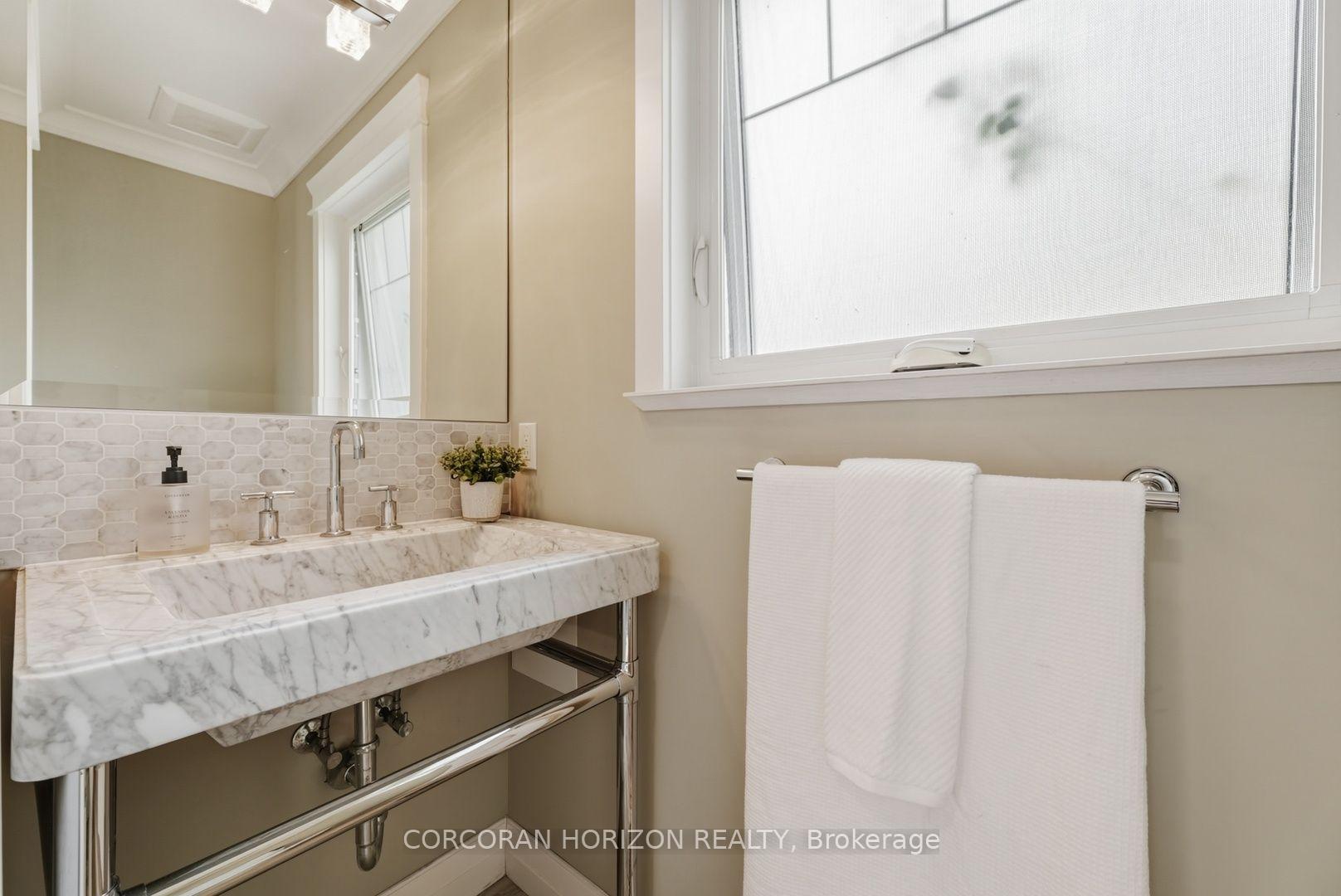 Photo 30 of 266 Ferndale Place, Waterloo, Lincoln Village — HOMEH