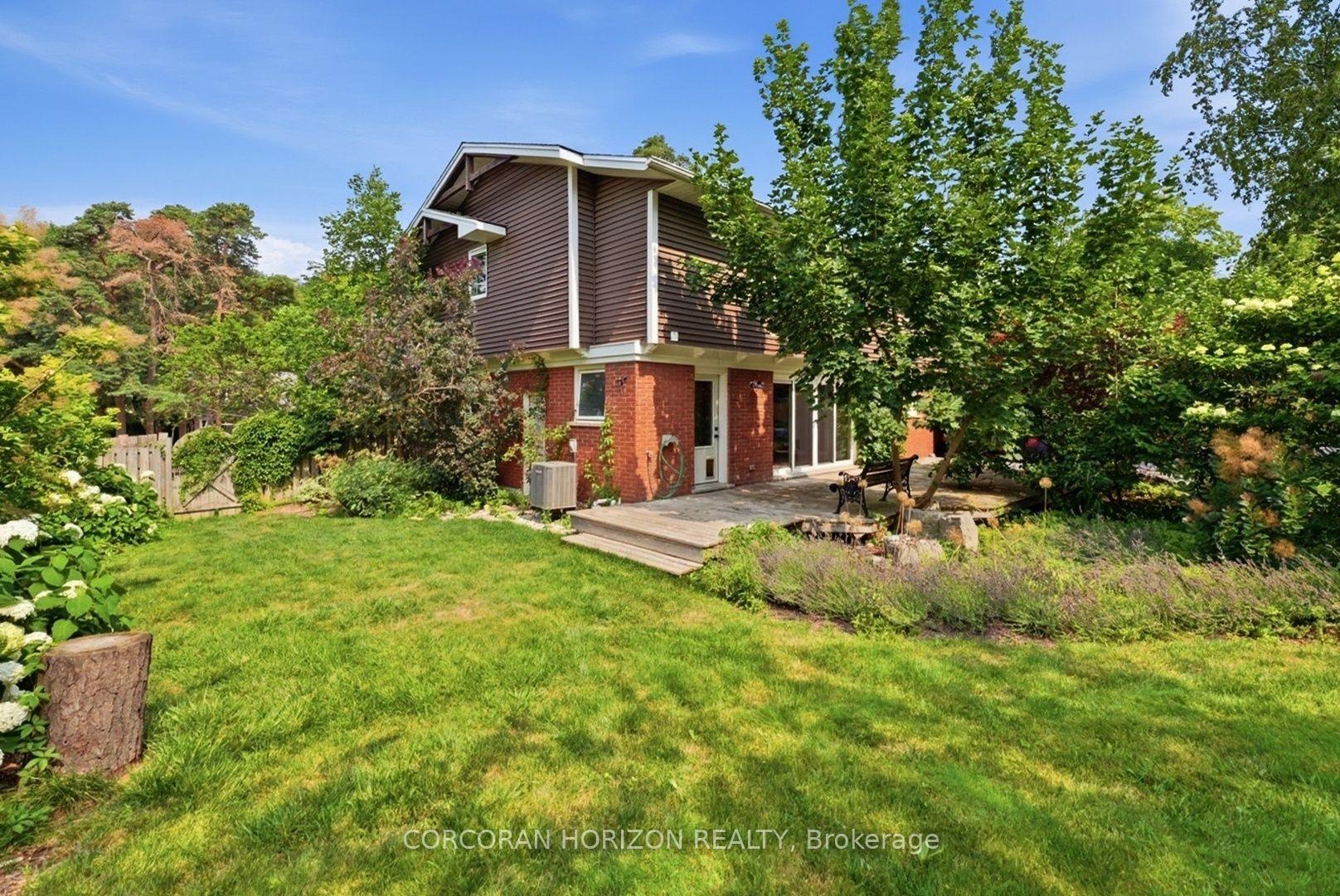 Photo 38 of 266 Ferndale Place, Waterloo, Lincoln Village — HOMEH