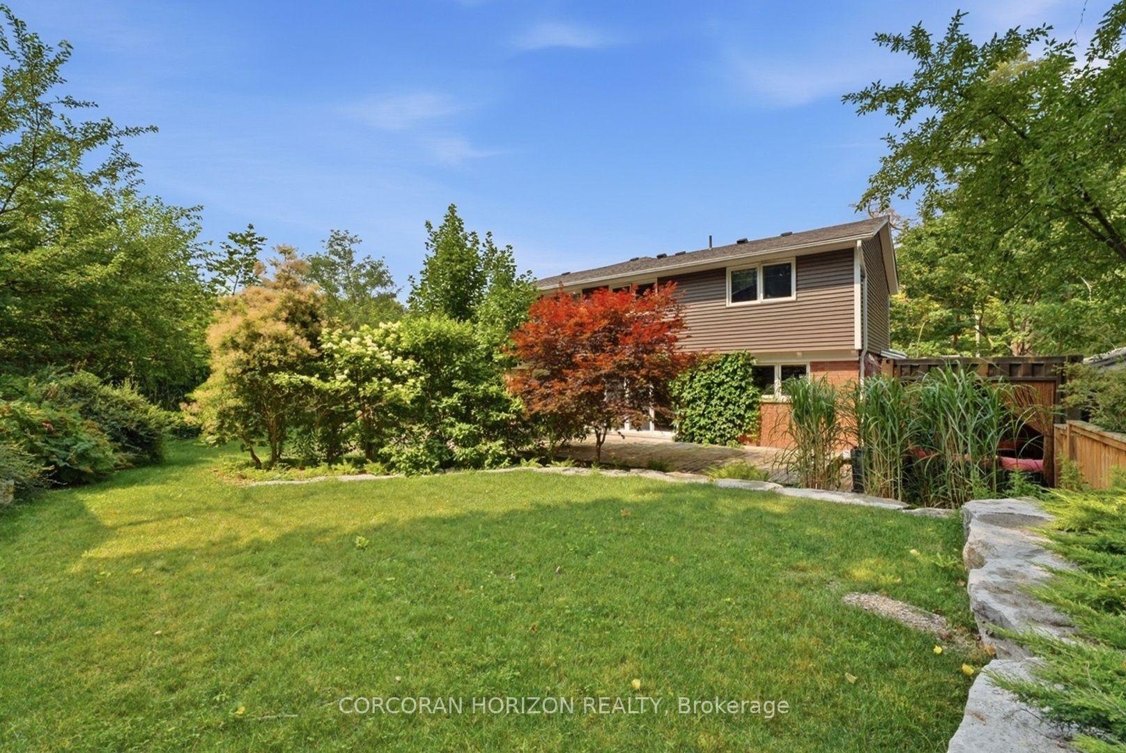 Photo 39 of 266 Ferndale Place, Waterloo, Lincoln Village — HOMEH