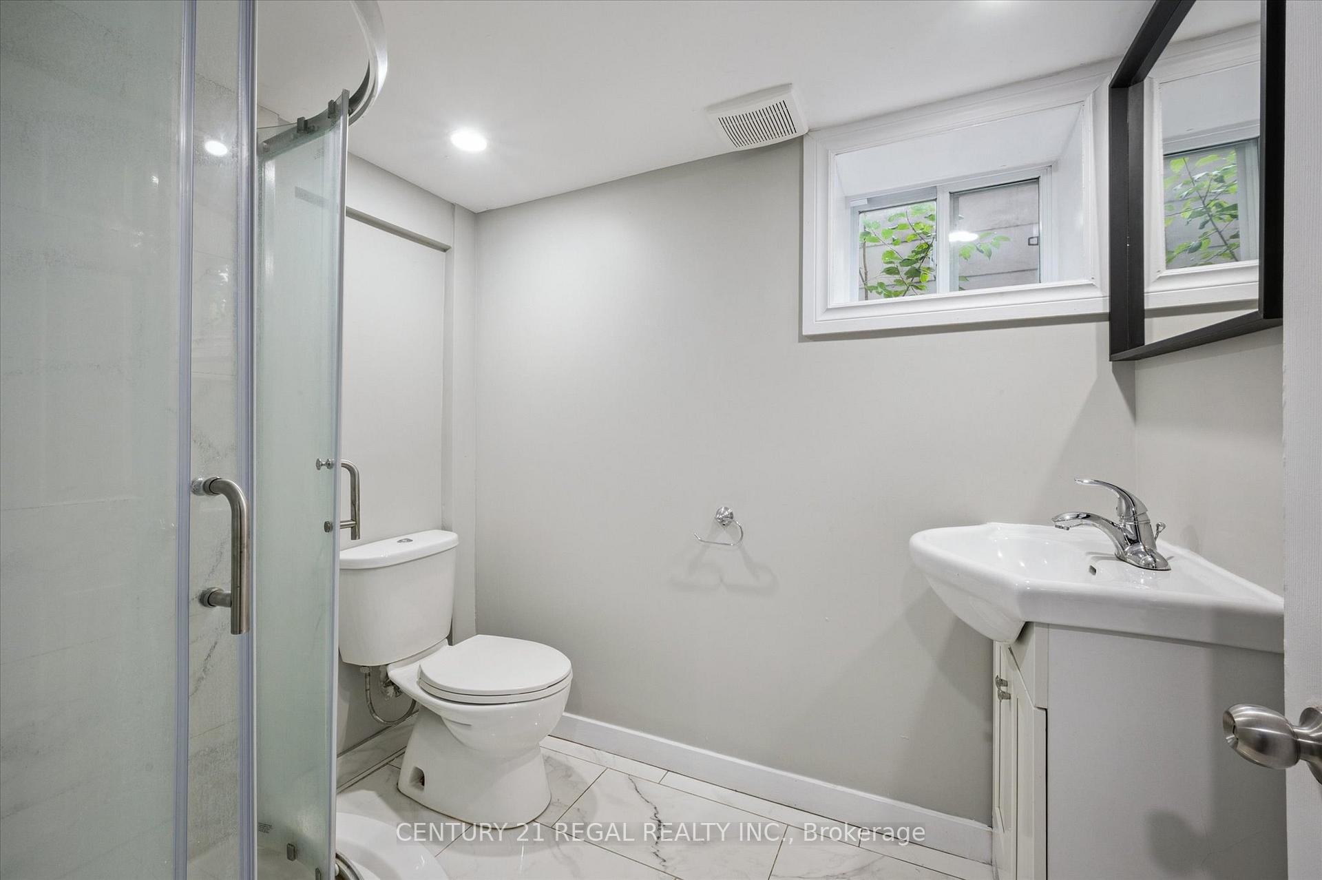 Photo 12 of 14 Stirling Avenue N, Kitchener, King East — HOMEH
