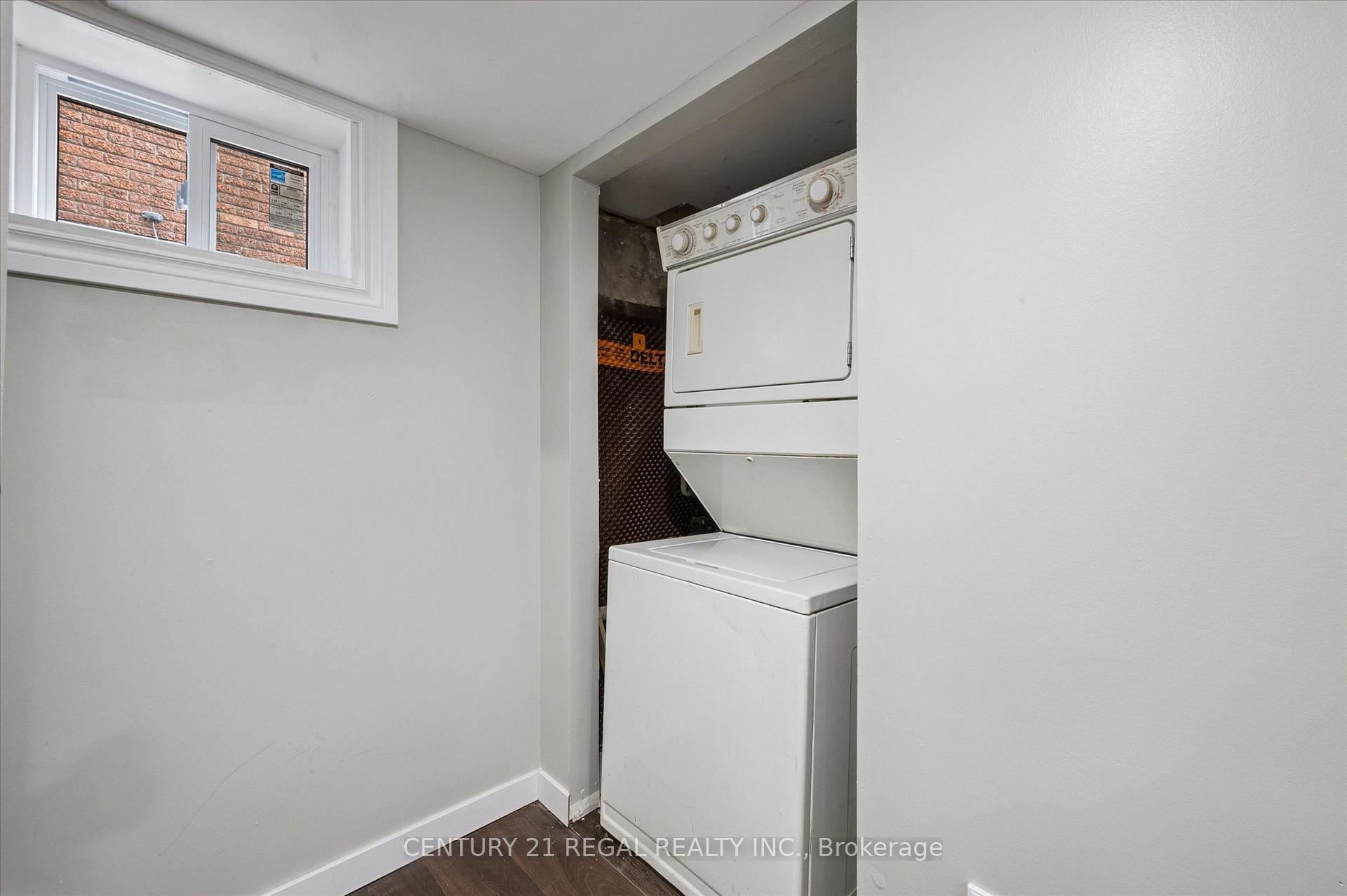 Photo 14 of 14 Stirling Avenue N, Kitchener, King East — HOMEH