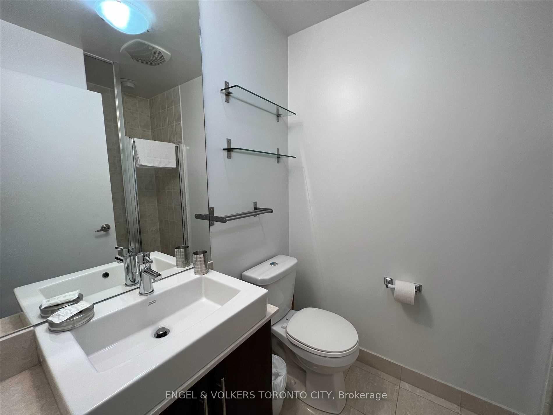 Photo 15 of Unit 3910, 55 Bremner Boulevard, Toronto, Waterfront Communities — HOMEH