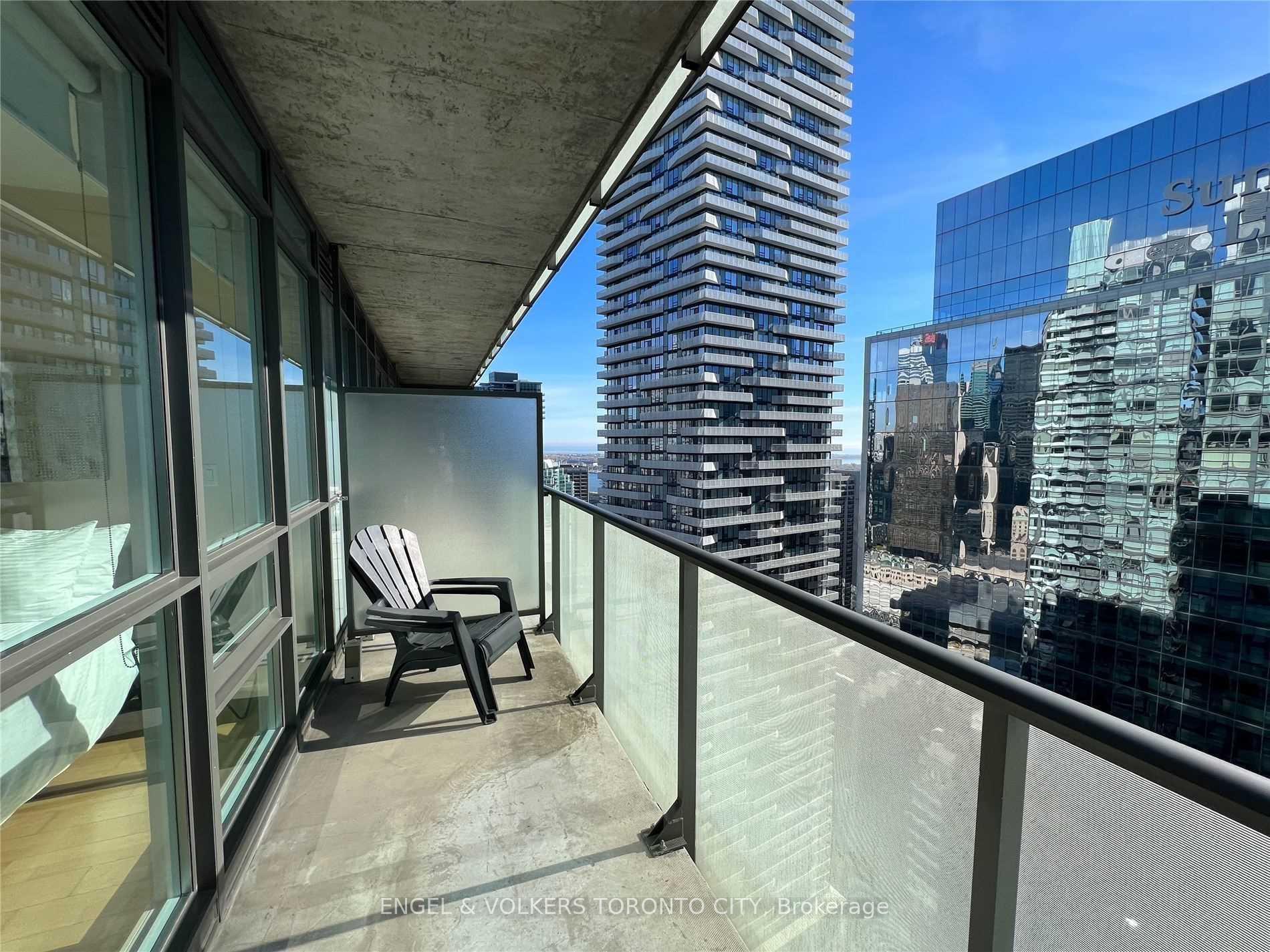 Photo 17 of Unit 3910, 55 Bremner Boulevard, Toronto, Waterfront Communities — HOMEH