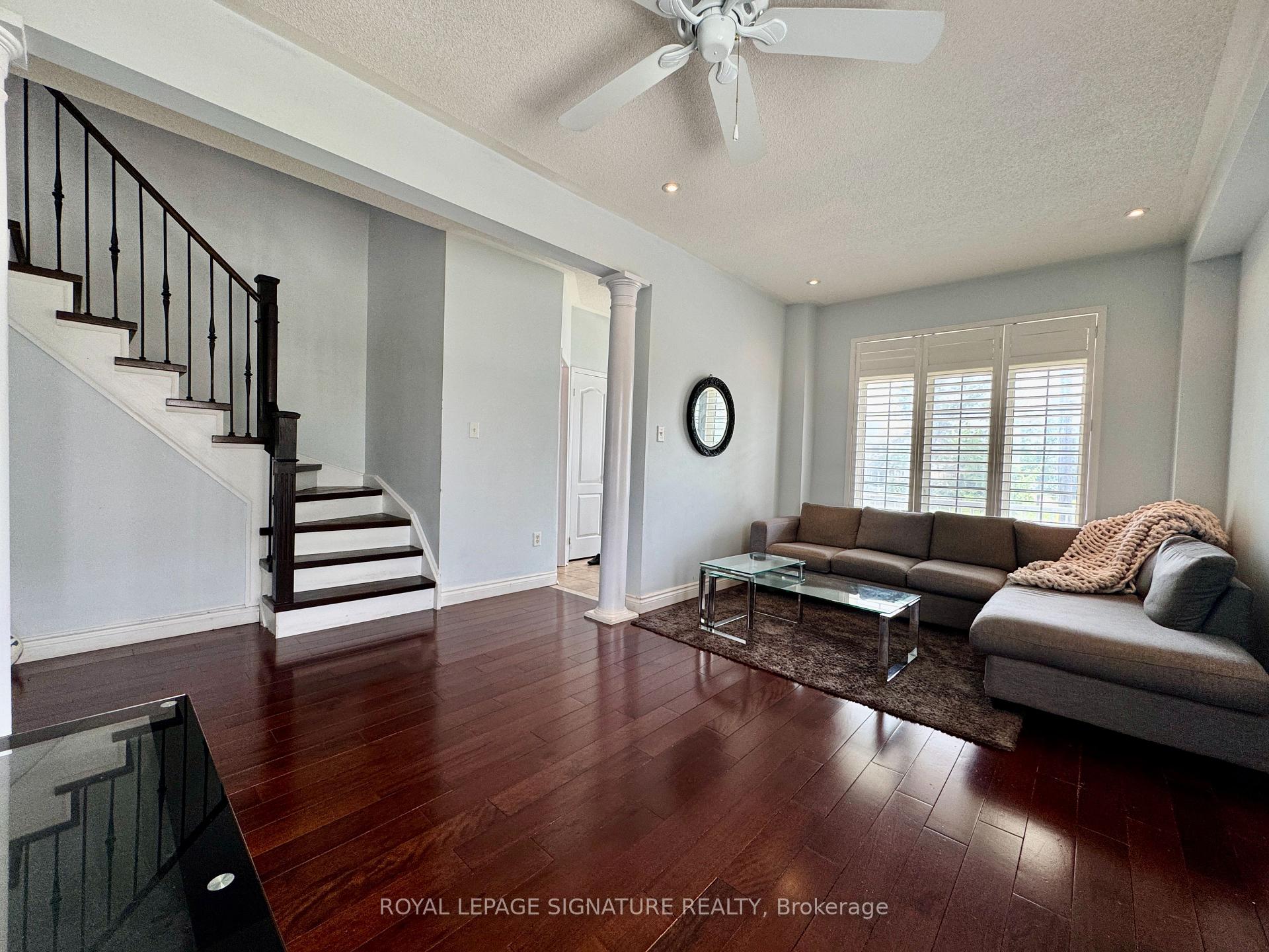 Photo 3 of 41 Yale Lane, Markham, Cornell — HOMEH