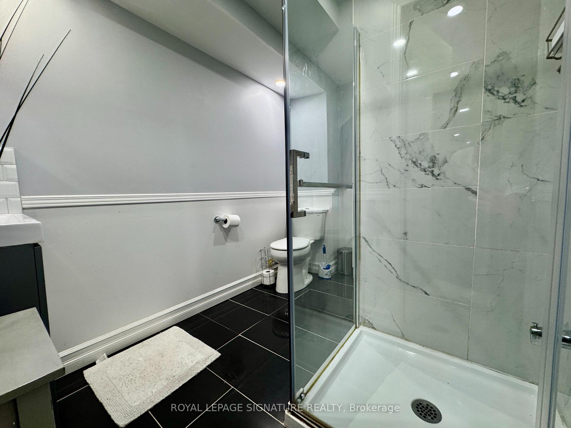 Photo 21 of 41 Yale Lane, Markham, Cornell — HOMEH