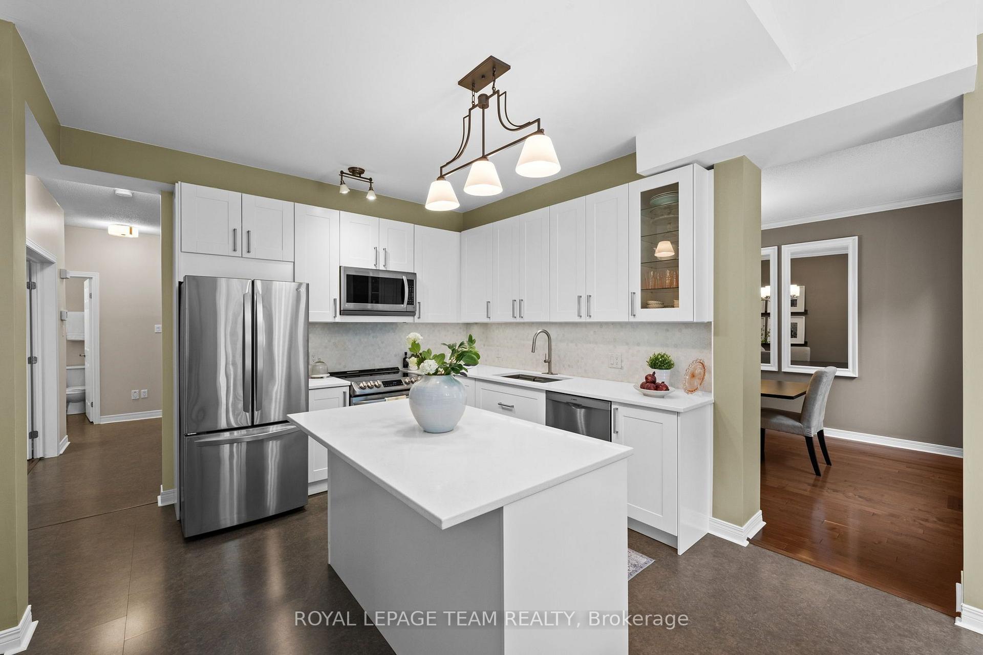 Photo 4 of 13 Keno Way, Ottawa, Kanata - Kanata Lakes/Heritage Hills — HOMEH