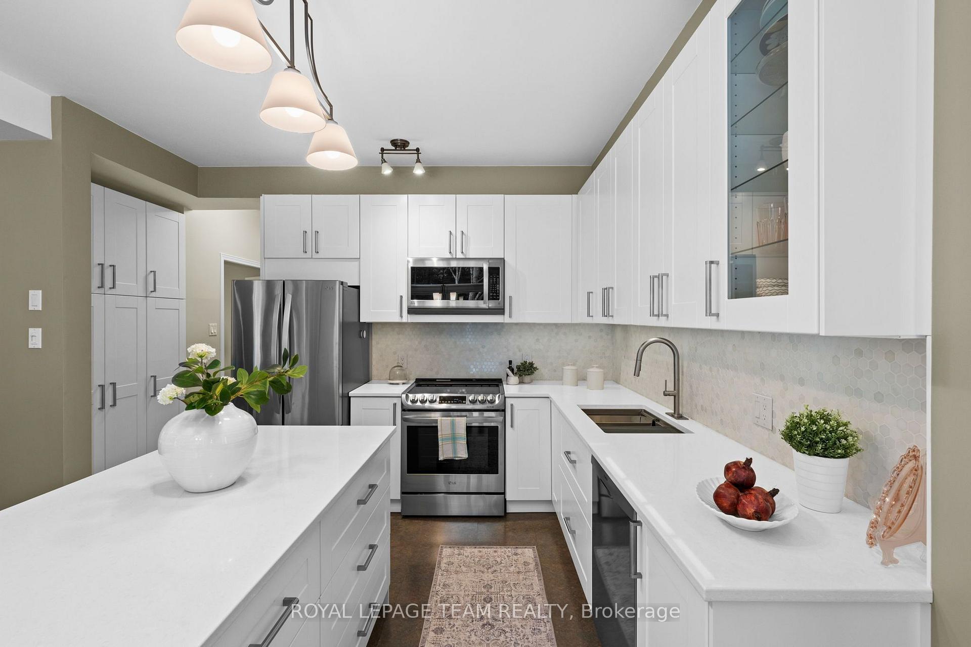 Photo 13 of 13 Keno Way, Ottawa, Kanata - Kanata Lakes/Heritage Hills — HOMEH