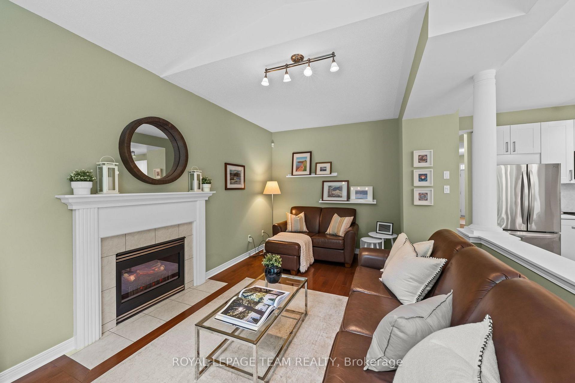 Photo 18 of 13 Keno Way, Ottawa, Kanata - Kanata Lakes/Heritage Hills — HOMEH
