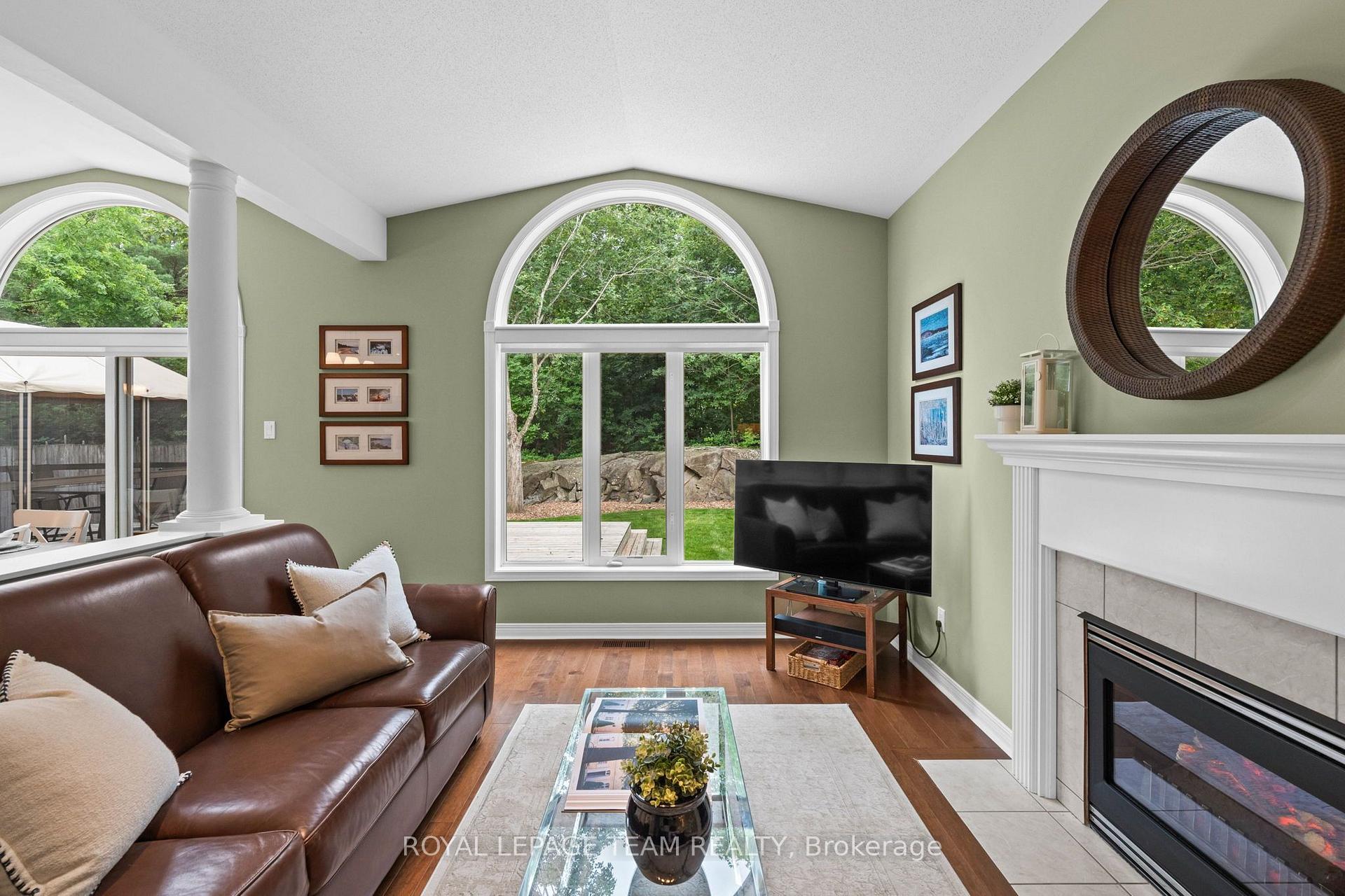 Photo 20 of 13 Keno Way, Ottawa, Kanata - Kanata Lakes/Heritage Hills — HOMEH
