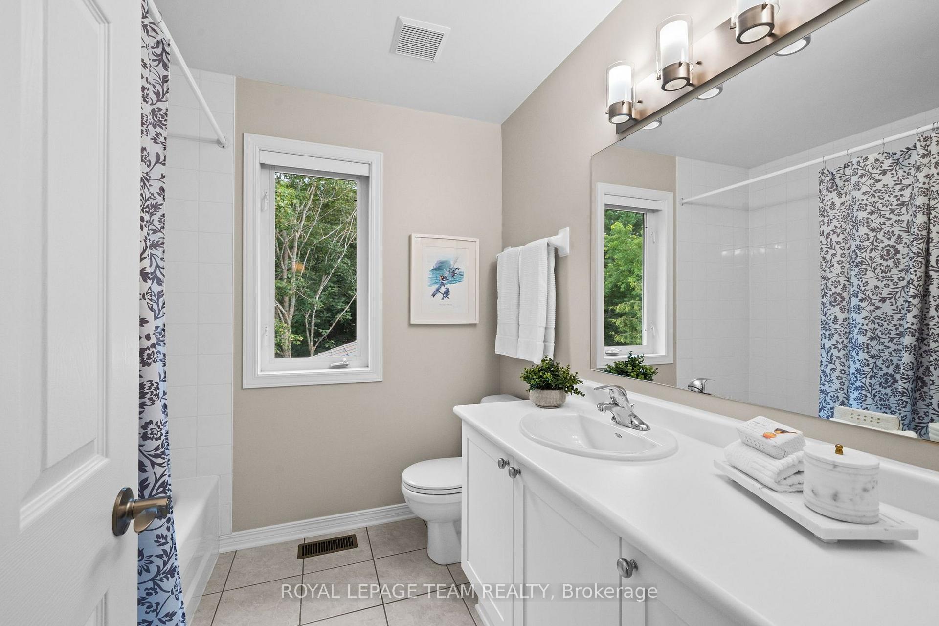 Photo 42 of 13 Keno Way, Ottawa, Kanata - Kanata Lakes/Heritage Hills — HOMEH