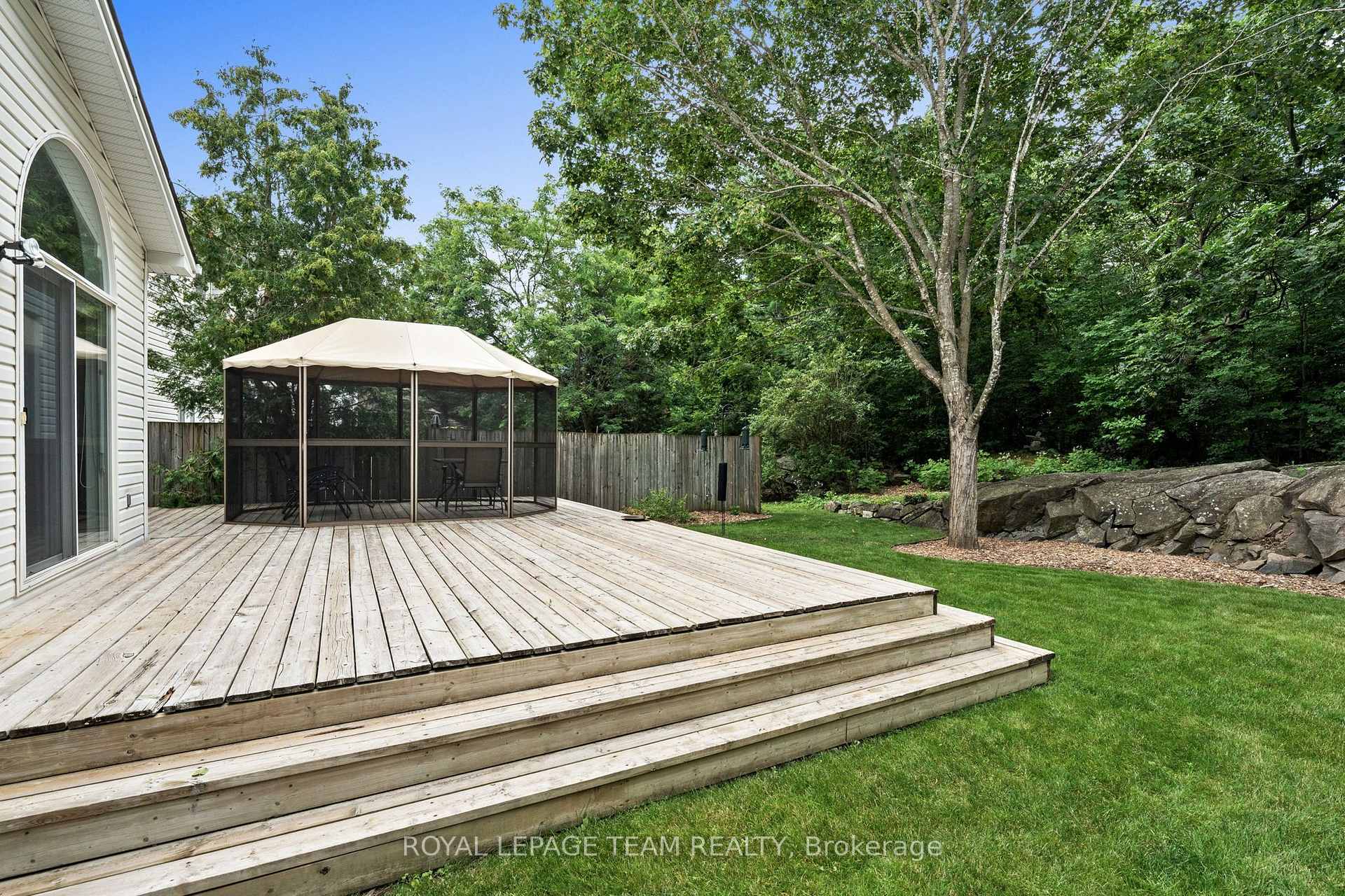 Photo 45 of 13 Keno Way, Ottawa, Kanata - Kanata Lakes/Heritage Hills — HOMEH