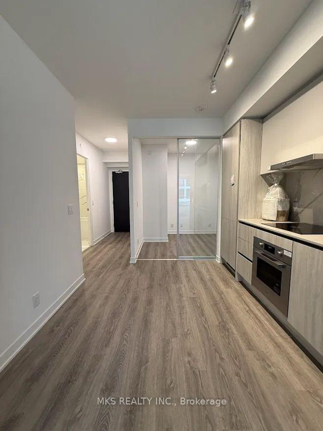 Photo 2 of Unit 611, 180 Front Street E, Toronto, Moss Park — HOMEH