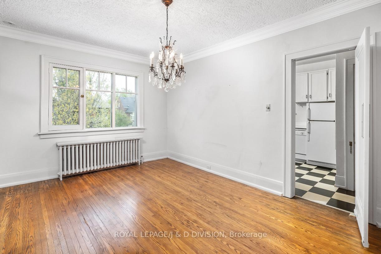 Photo 11 of 58 Lascelles Boulevard, Toronto, Yonge-Eglinton — HOMEH