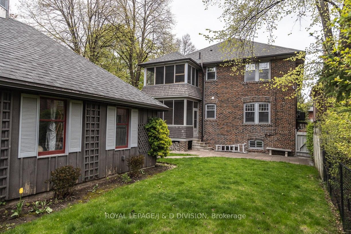 Photo 28 of 58 Lascelles Boulevard, Toronto, Yonge-Eglinton — HOMEH