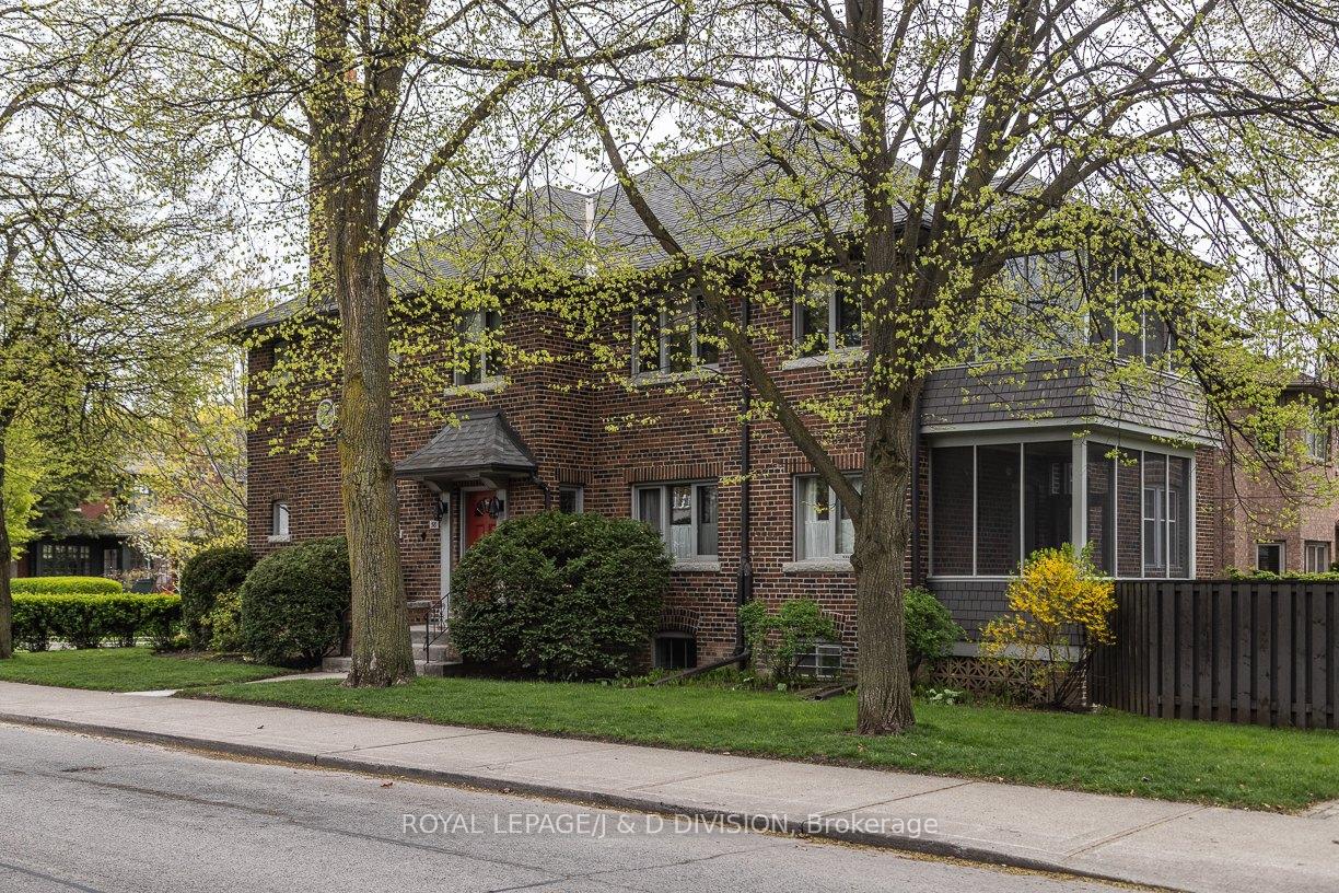 Photo 33 of 58 Lascelles Boulevard, Toronto, Yonge-Eglinton — HOMEH