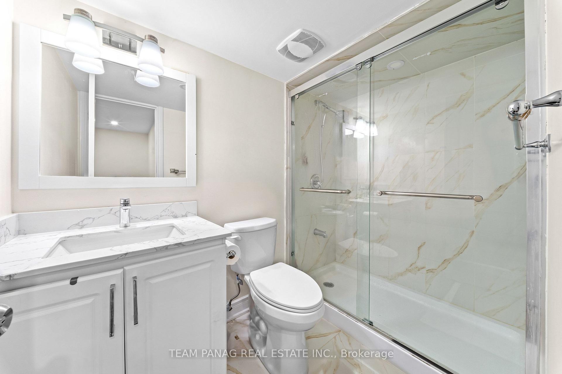 Photo 41 of 79 Finegan Circle, Brampton, Northwest Brampton — HOMEH
