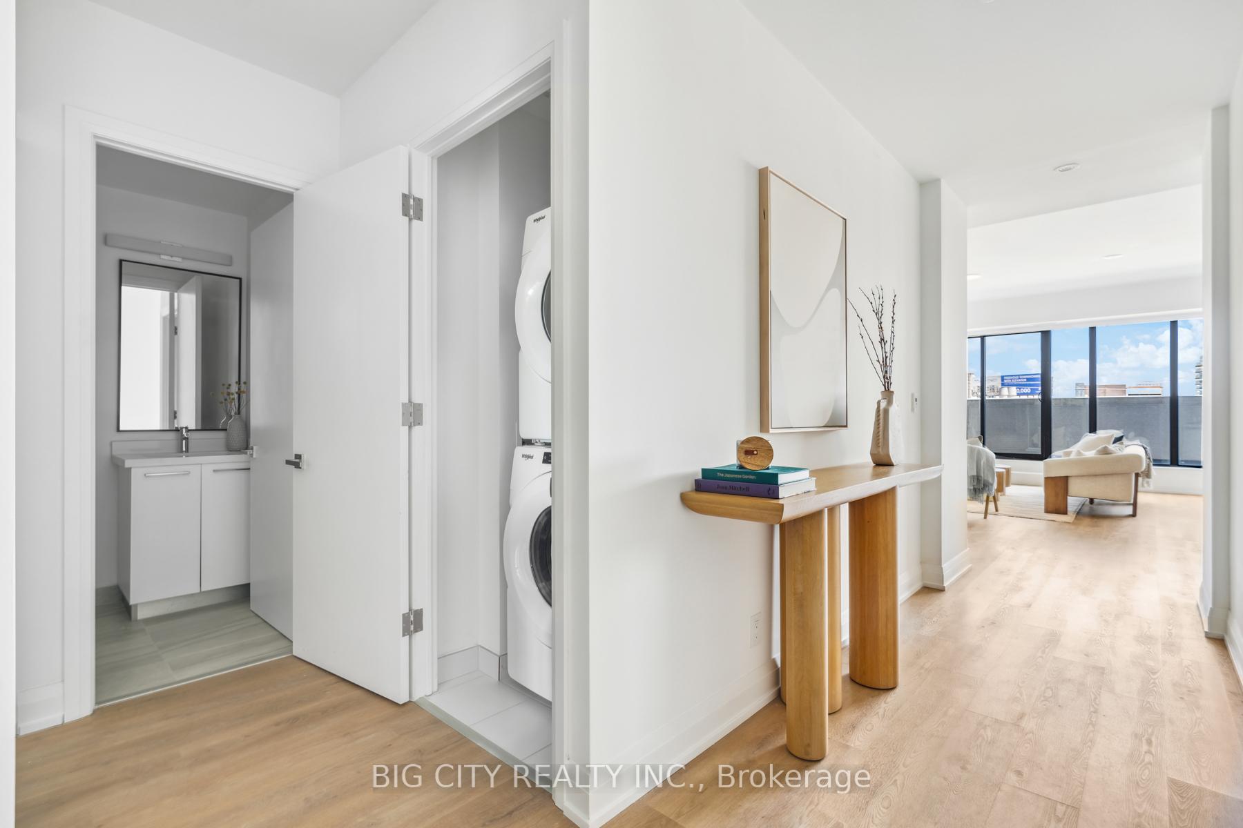 Photo 4 of Unit 214, 36 Brentcliffe Road, Toronto, Thorncliffe Park — HOMEH