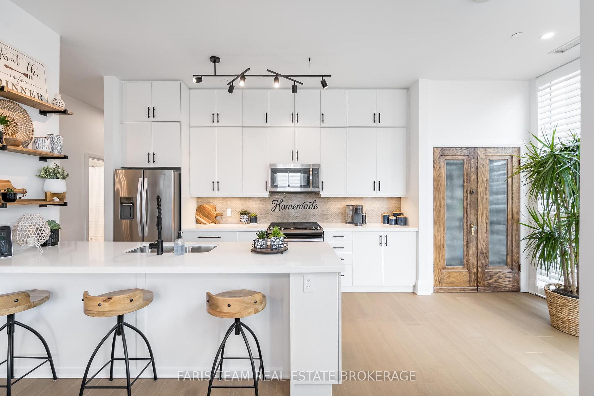 Photo 9 of Unit GPH5, 111 Worsley Street, Barrie, City Centre — HOMEH