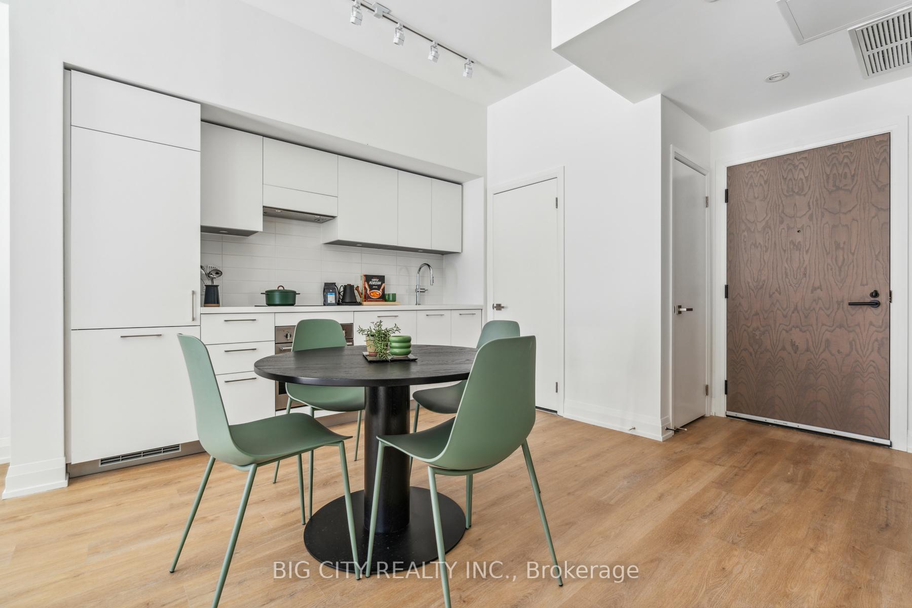 Photo 15 of Unit 307, 36 Brentcliffe Road, Toronto, Thorncliffe Park — HOMEH