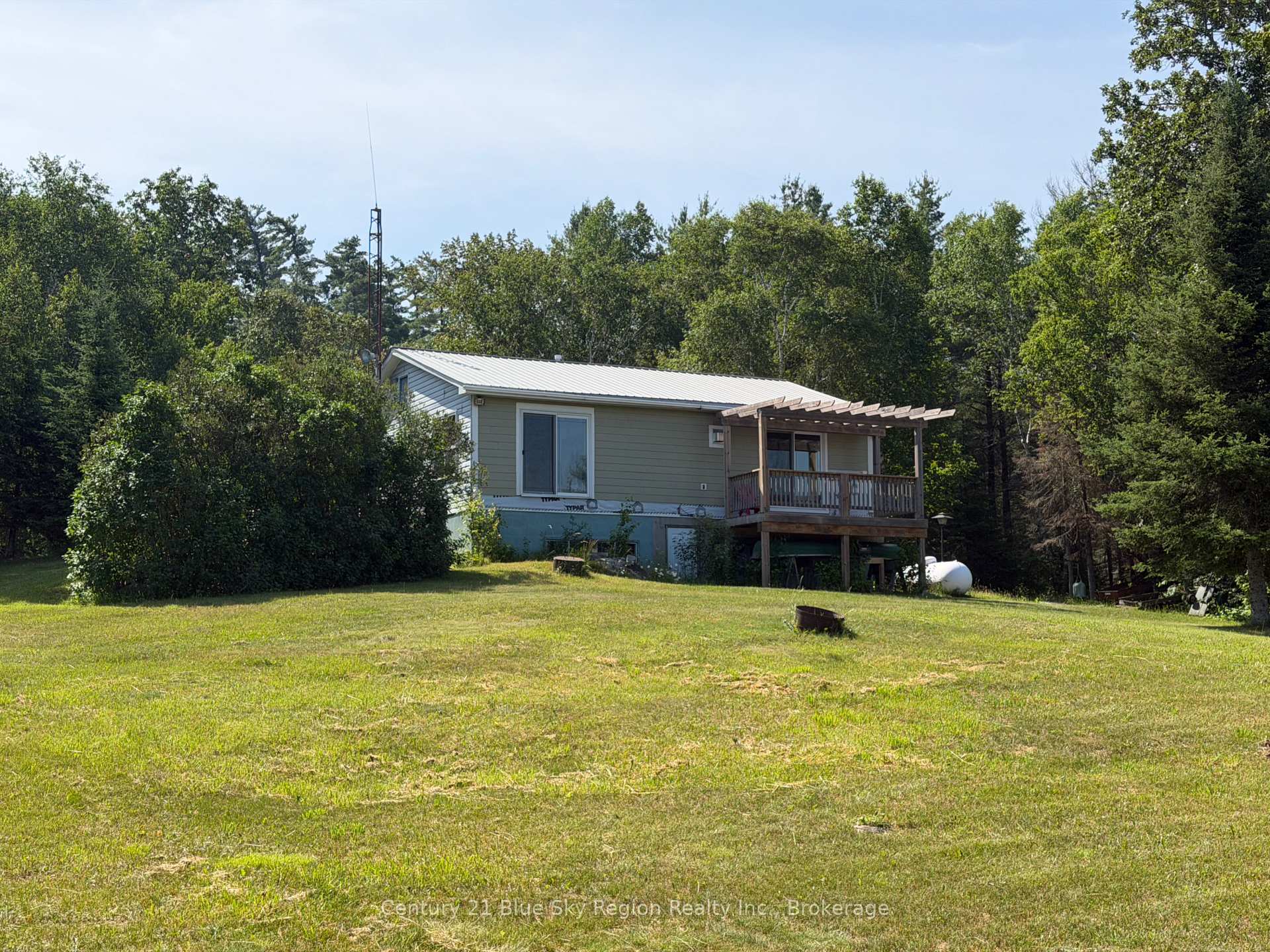 Photo 7 of 24 Beaverland Road, Unorganized Townships, Marten River — HOMEH