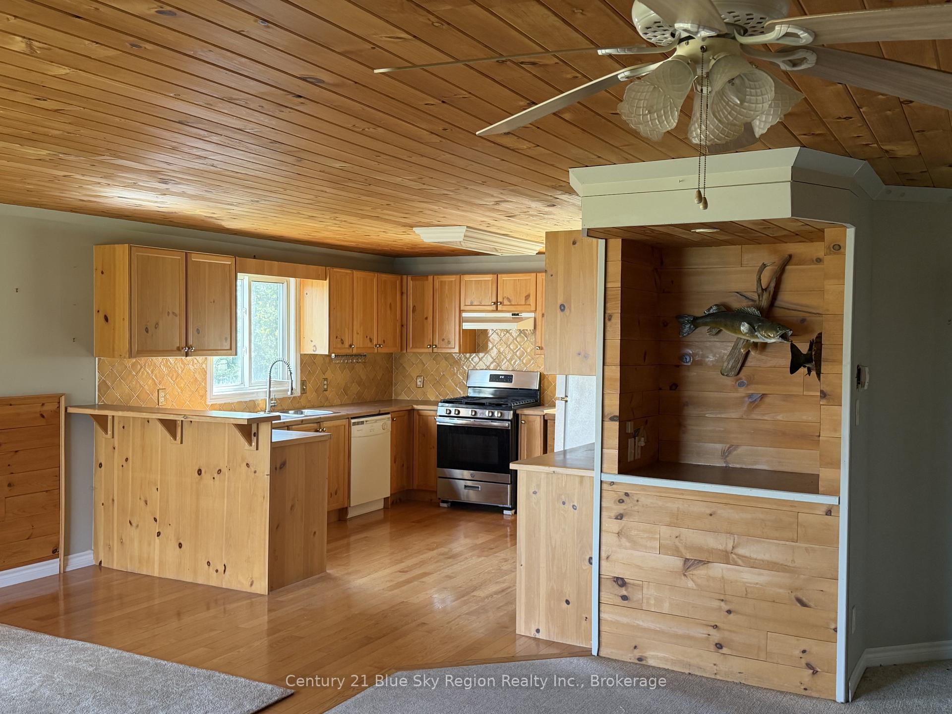 Photo 19 of 24 Beaverland Road, Unorganized Townships, Marten River — HOMEH