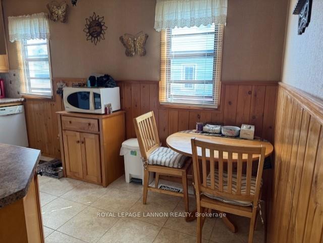 Photo 7 of 129 Ray Boulevard, Thunder Bay, Mariday Heights — HOMEH