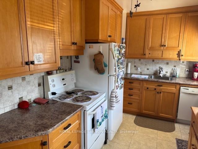 Photo 9 of 129 Ray Boulevard, Thunder Bay, Mariday Heights — HOMEH