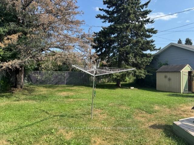 Photo 22 of 129 Ray Boulevard, Thunder Bay, Mariday Heights — HOMEH