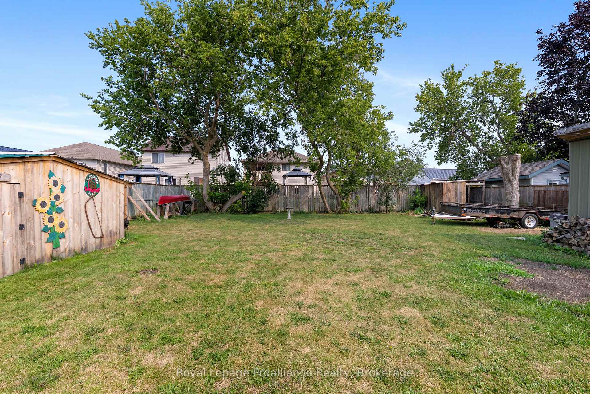 Photo 24 of 36 Byron Street, Belleville, Belleville Ward — HOMEH