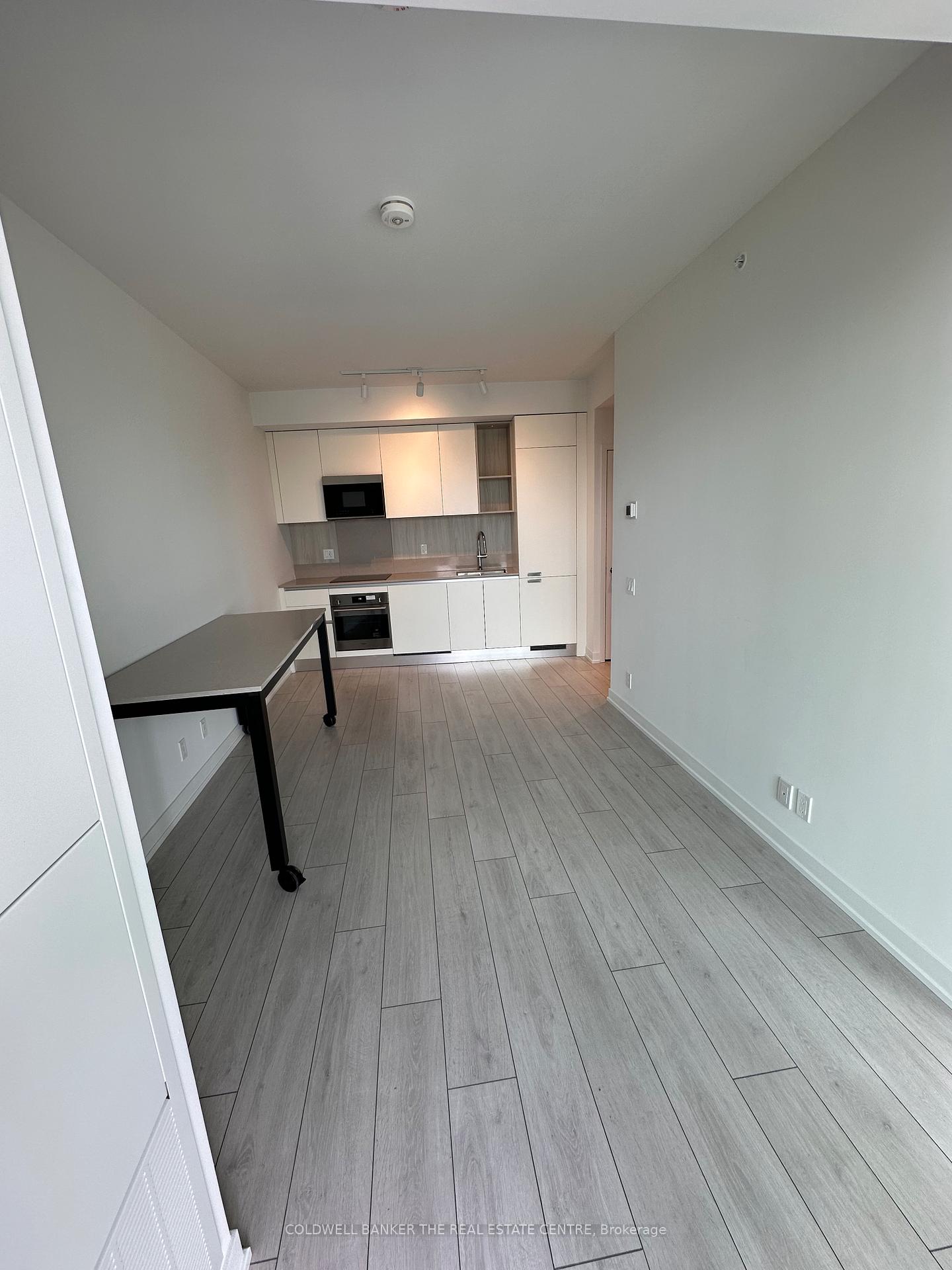Photo 15 of Unit 1206, 39 Mary Street, Barrie, City Centre — HOMEH