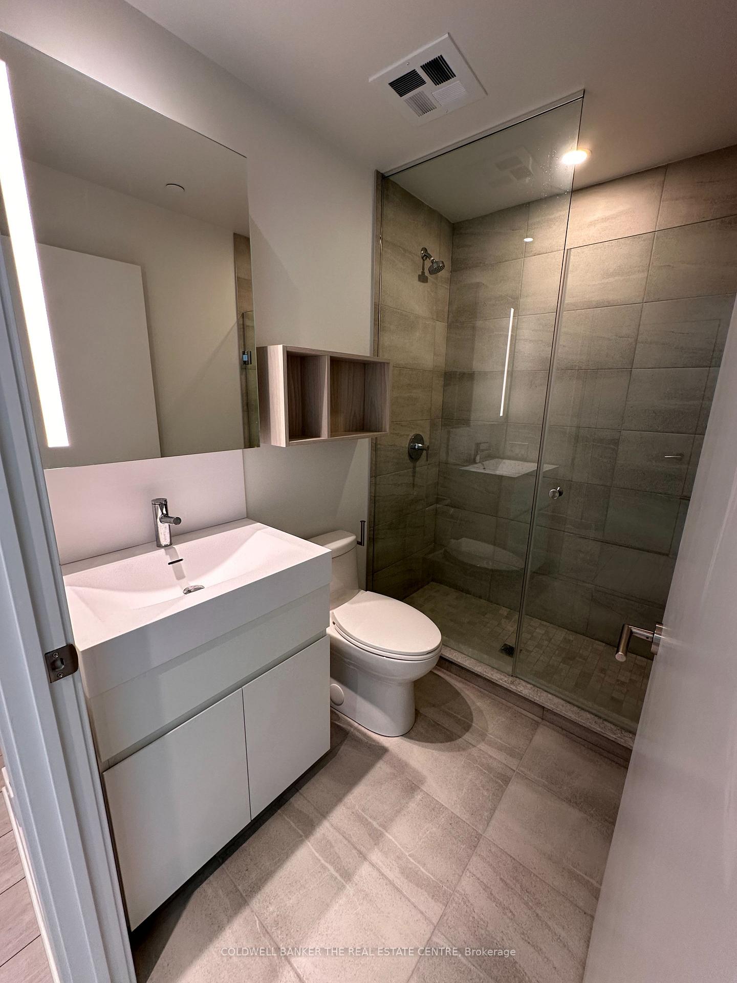 Photo 20 of Unit 1206, 39 Mary Street, Barrie, City Centre — HOMEH