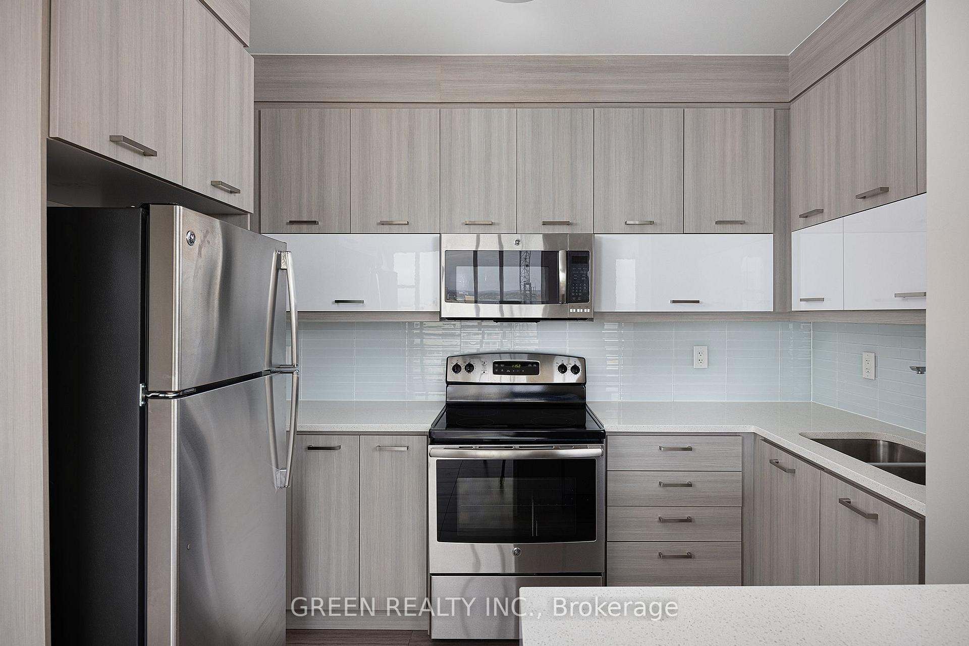 Photo 3 of Unit 1108, 150 Main Street W, Hamilton, Central — HOMEH