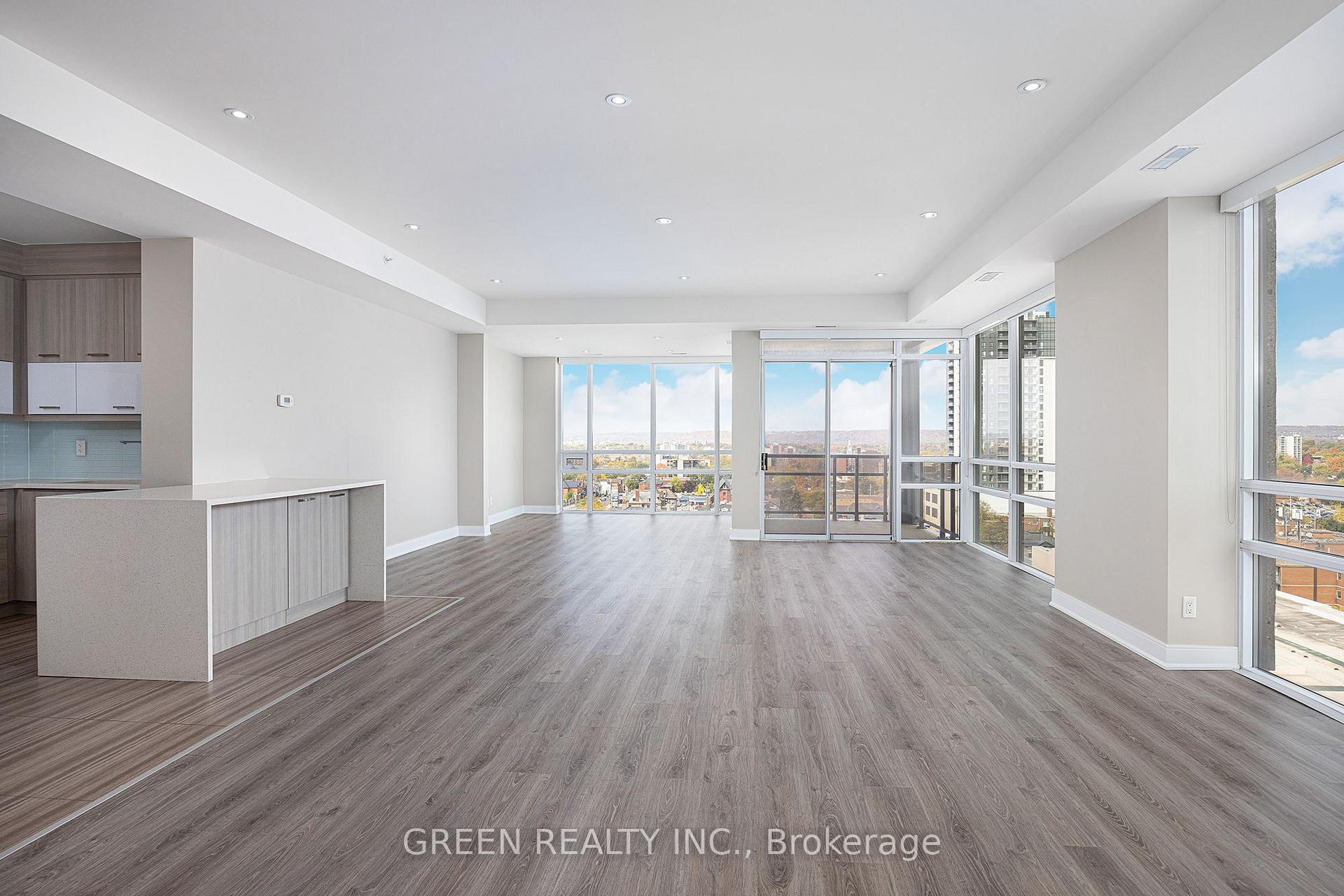 Photo 6 of Unit 1108, 150 Main Street W, Hamilton, Central — HOMEH