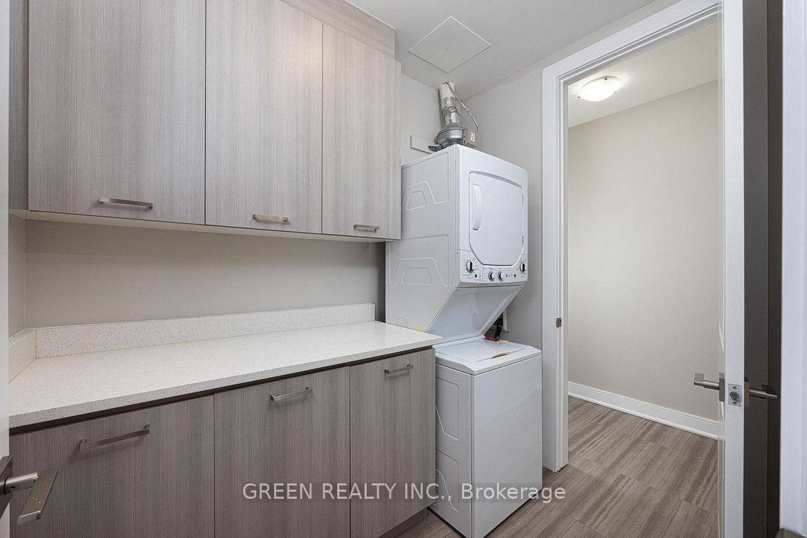Photo 14 of Unit 1108, 150 Main Street W, Hamilton, Central — HOMEH