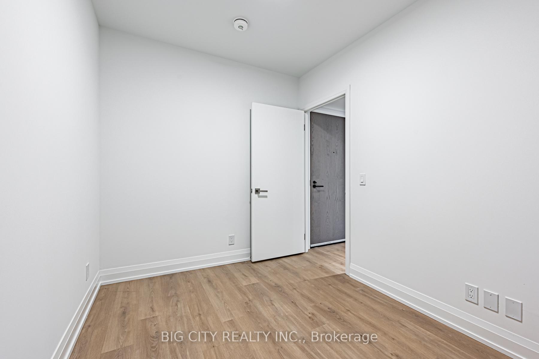 Photo 24 of Unit 714, 36 Brentcliffe Road, Toronto, Thorncliffe Park — HOMEH