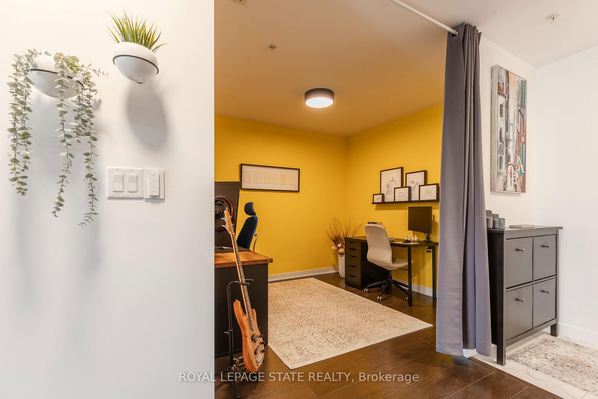 Photo 19 of Unit 1010, 85 Robinson Street, Hamilton, Durand — HOMEH