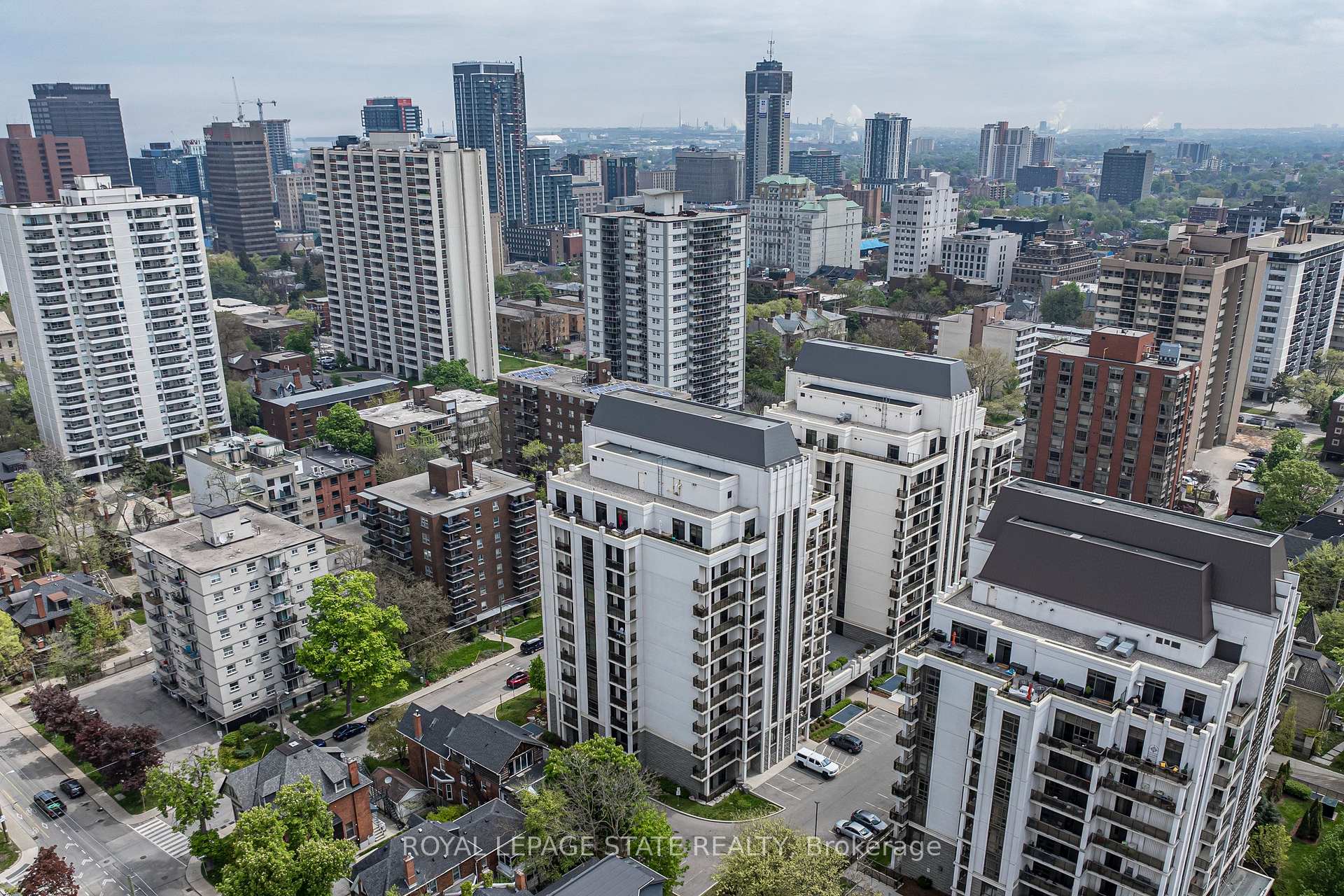 Photo 35 of Unit 1010, 85 Robinson Street, Hamilton, Durand — HOMEH