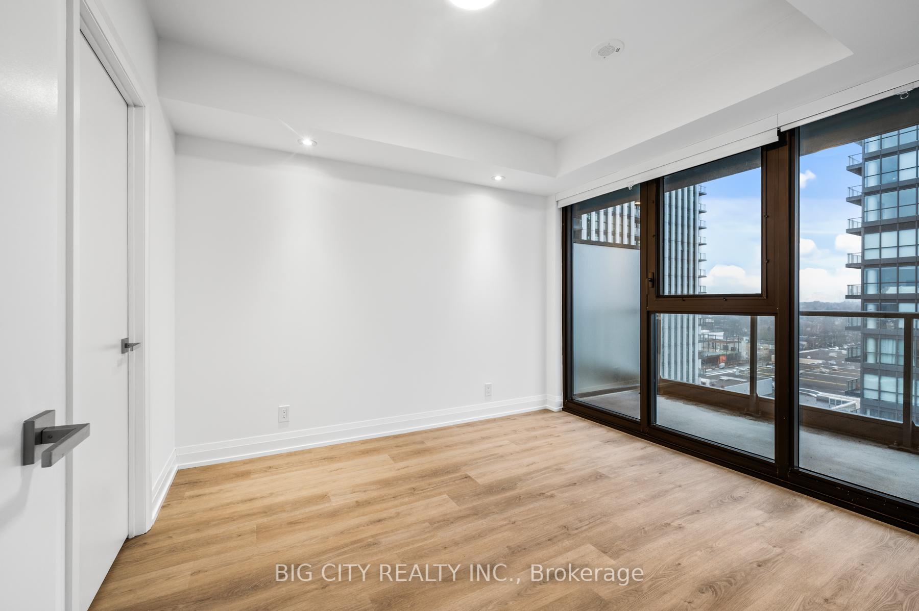 Photo 12 of Unit 801, 36 Brentcliffe Road, Toronto, Thorncliffe Park — HOMEH