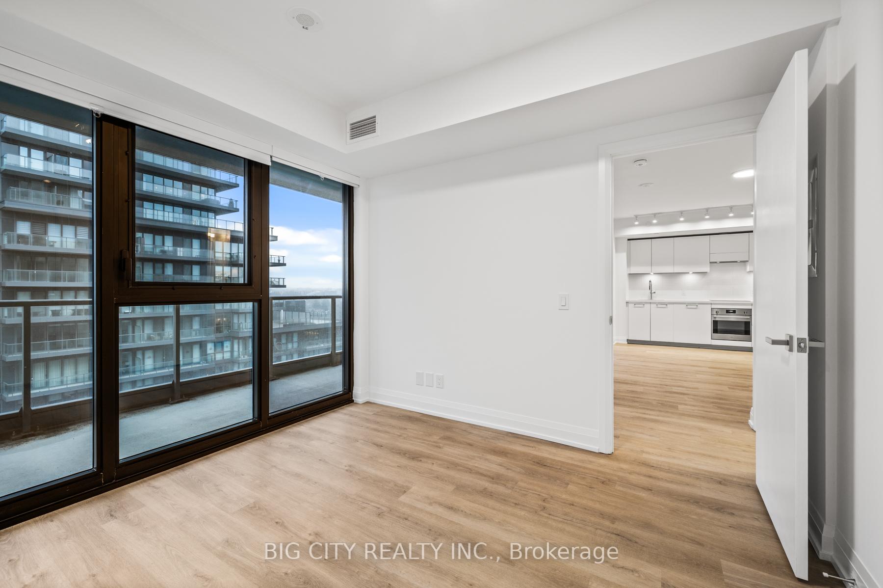 Photo 14 of Unit 801, 36 Brentcliffe Road, Toronto, Thorncliffe Park — HOMEH