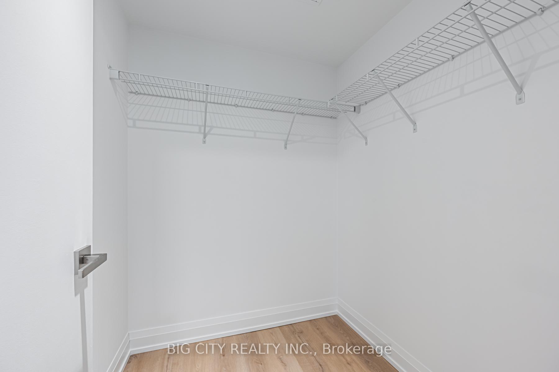 Photo 16 of Unit 801, 36 Brentcliffe Road, Toronto, Thorncliffe Park — HOMEH