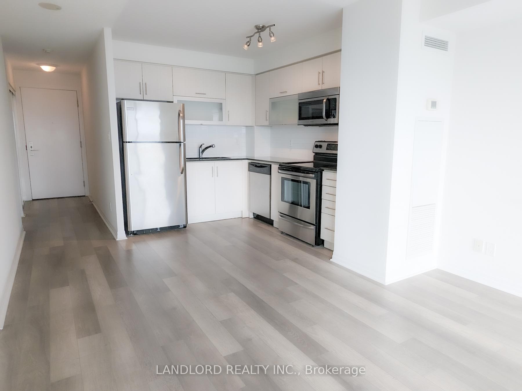 Front of Unit 2501, 2015 Sheppard Avenue E