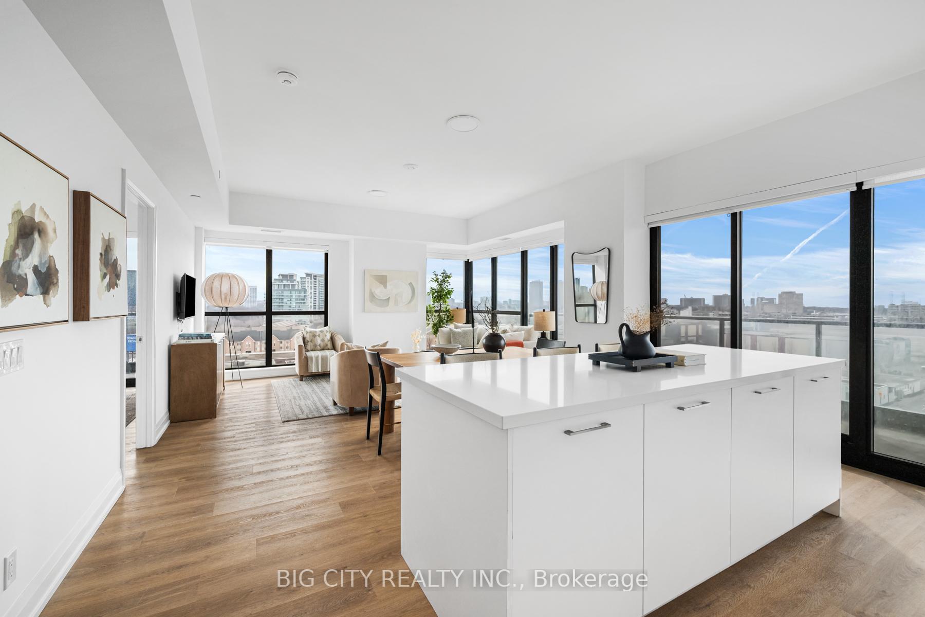 Photo 1 of Unit 816, 36 Brentcliffe Road, Toronto, Thorncliffe Park — HOMEH