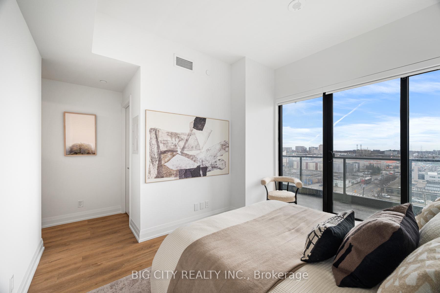 Photo 26 of Unit 816, 36 Brentcliffe Road, Toronto, Thorncliffe Park — HOMEH