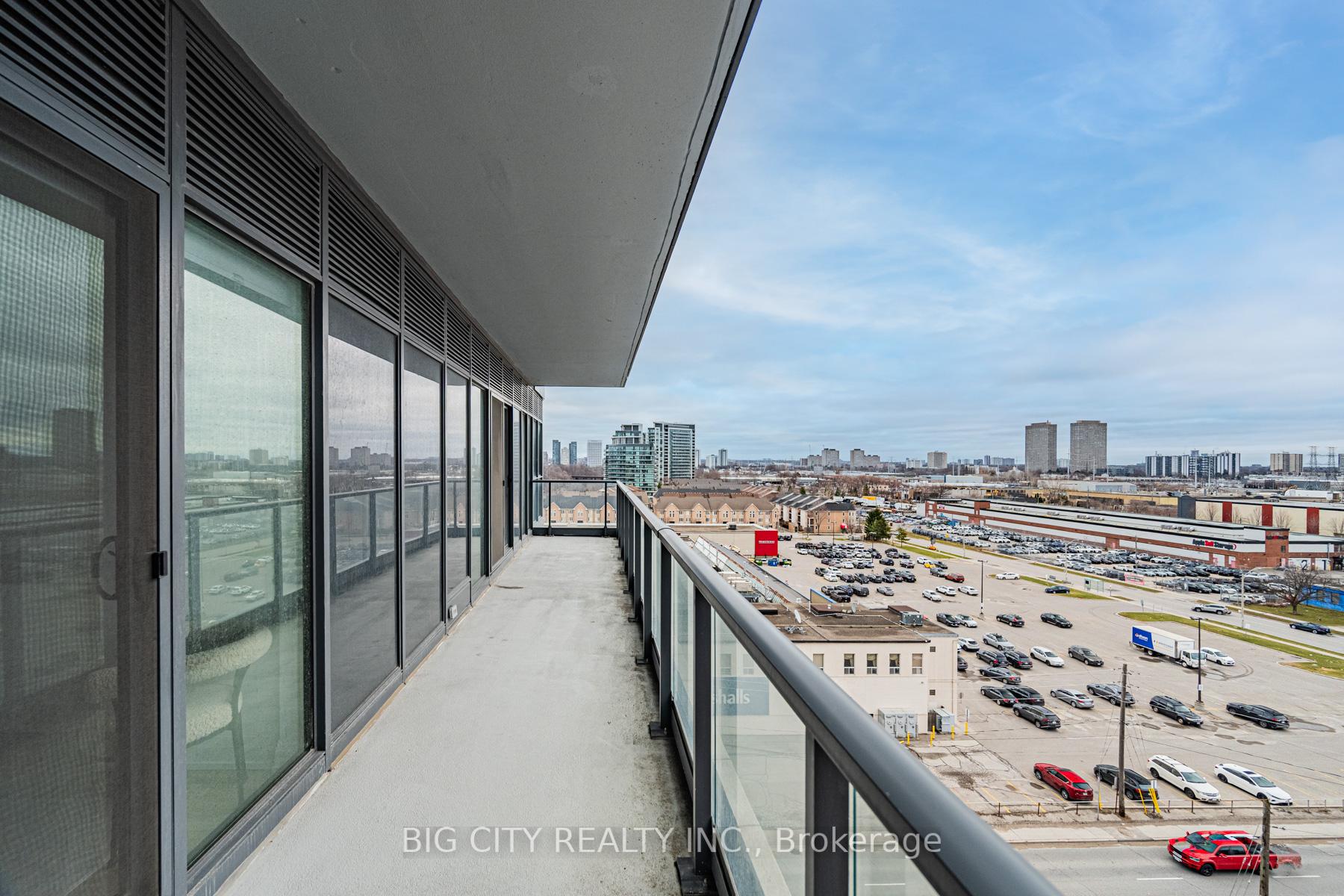 Photo 32 of Unit 816, 36 Brentcliffe Road, Toronto, Thorncliffe Park — HOMEH