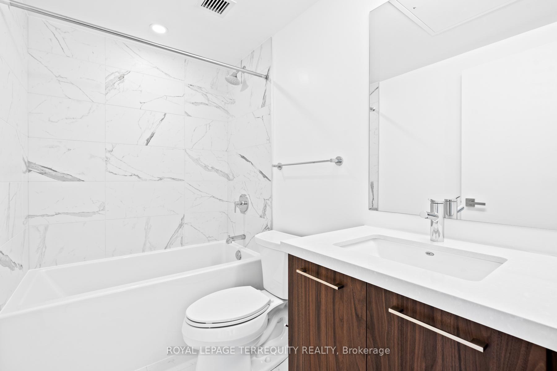 Photo 21 of Unit 808, 33 Frederick Todd Way, Toronto, Thorncliffe Park — HOMEH