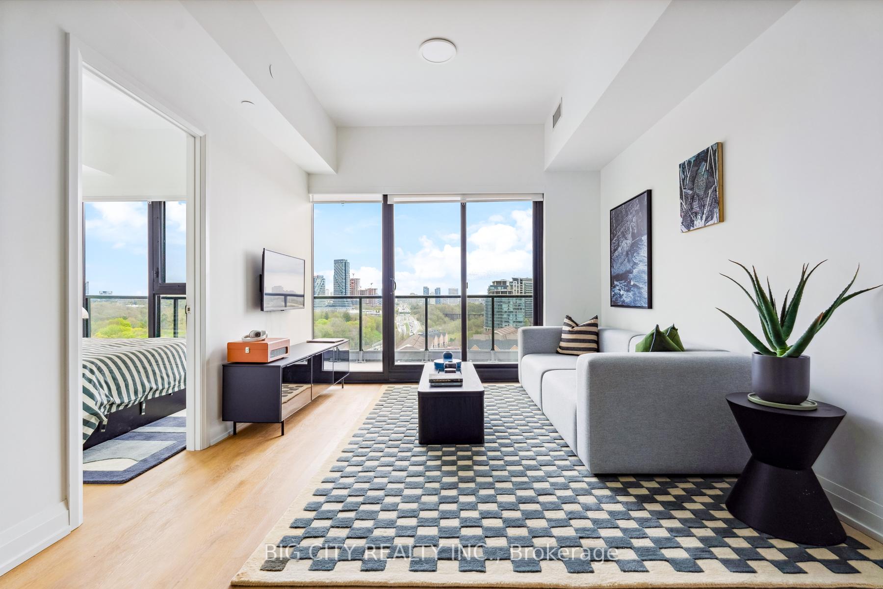 Photo 1 of Unit 1110, 36 Brentcliffe Road, Toronto, Thorncliffe Park — HOMEH