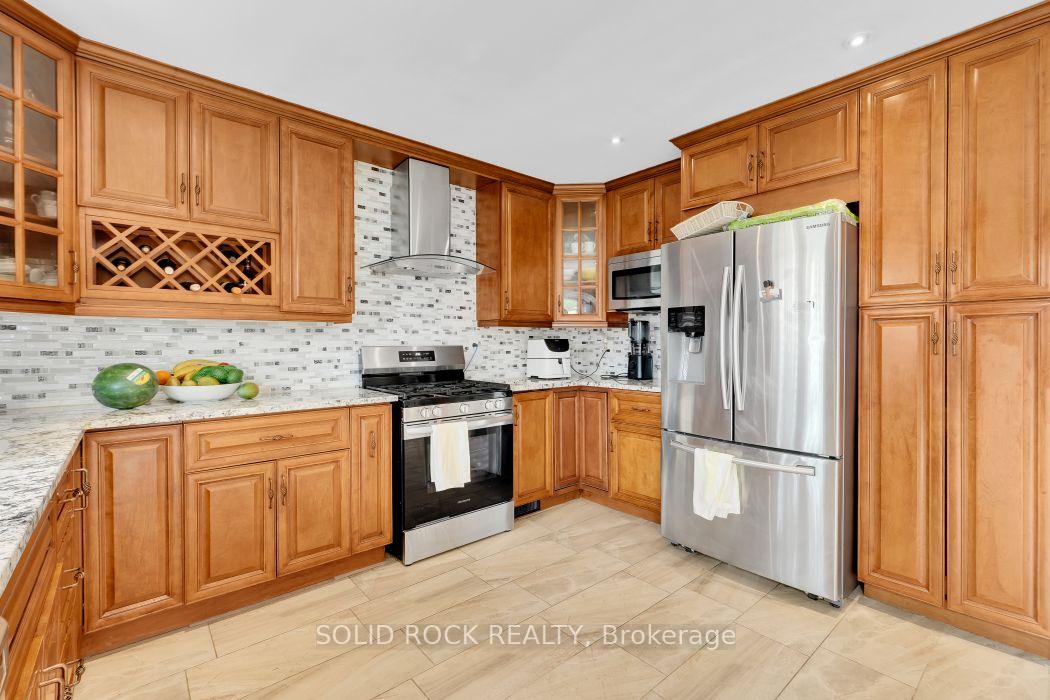 Photo 11 of 2830 Gothwood Place, Ottawa, Sawmill Creek/Timbermill — HOMEH