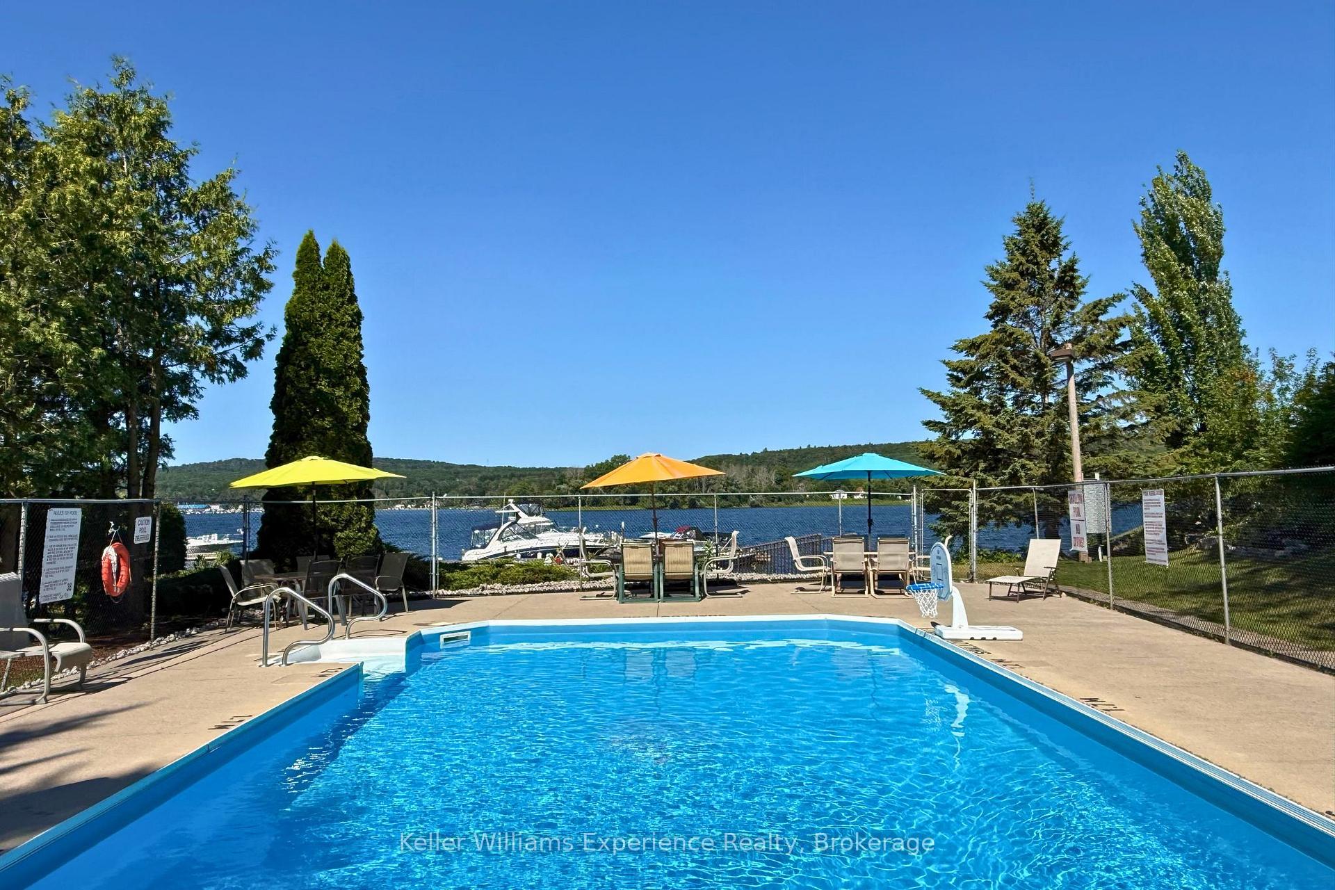 Photo 4 of Unit 5, 8 Beck Boulevard, Penetanguishene — HOMEH