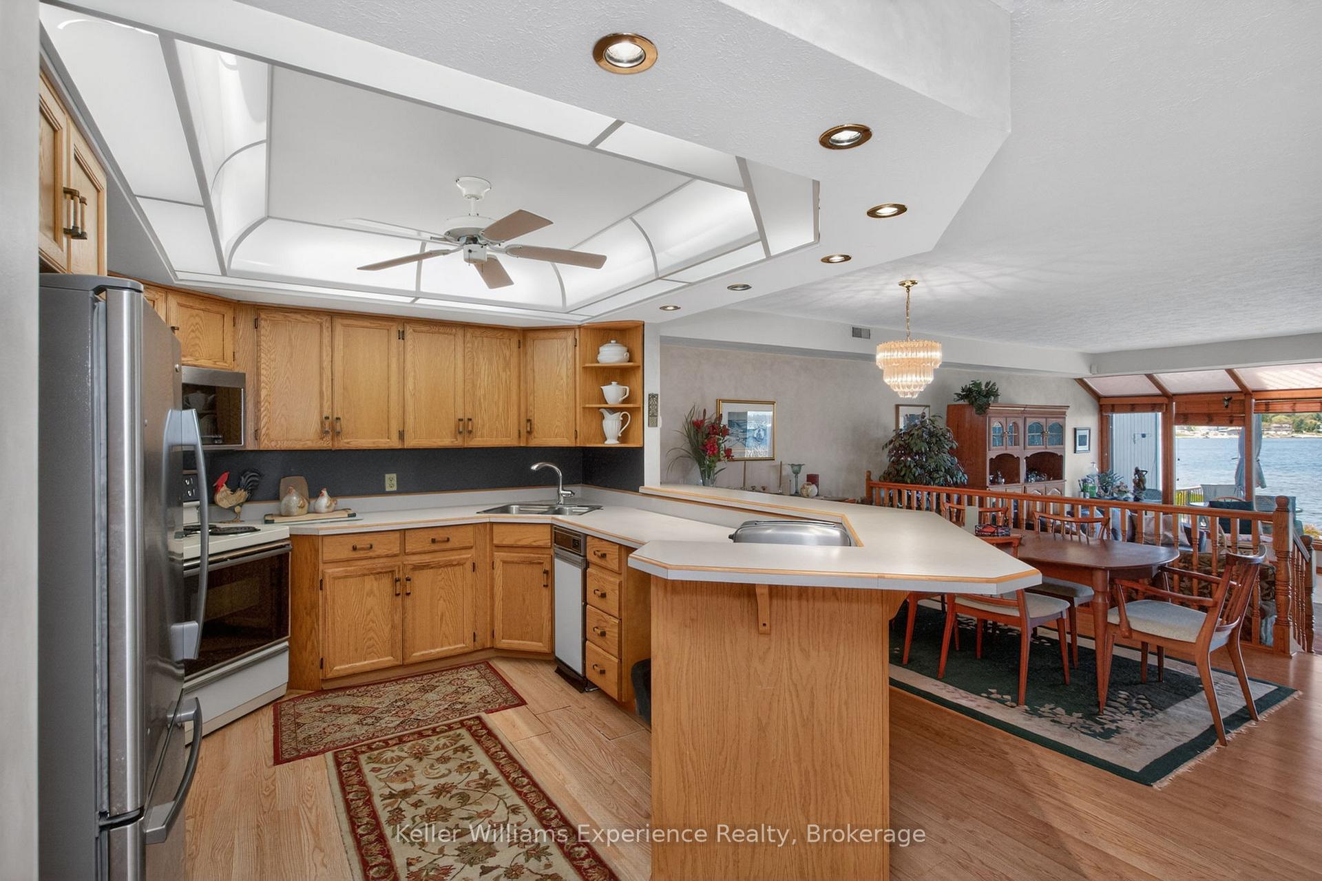 Photo 13 of Unit 5, 8 Beck Boulevard, Penetanguishene — HOMEH